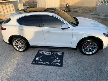 Alfa Romeo Stelvio 210 CV Q4 full tetto uniprò