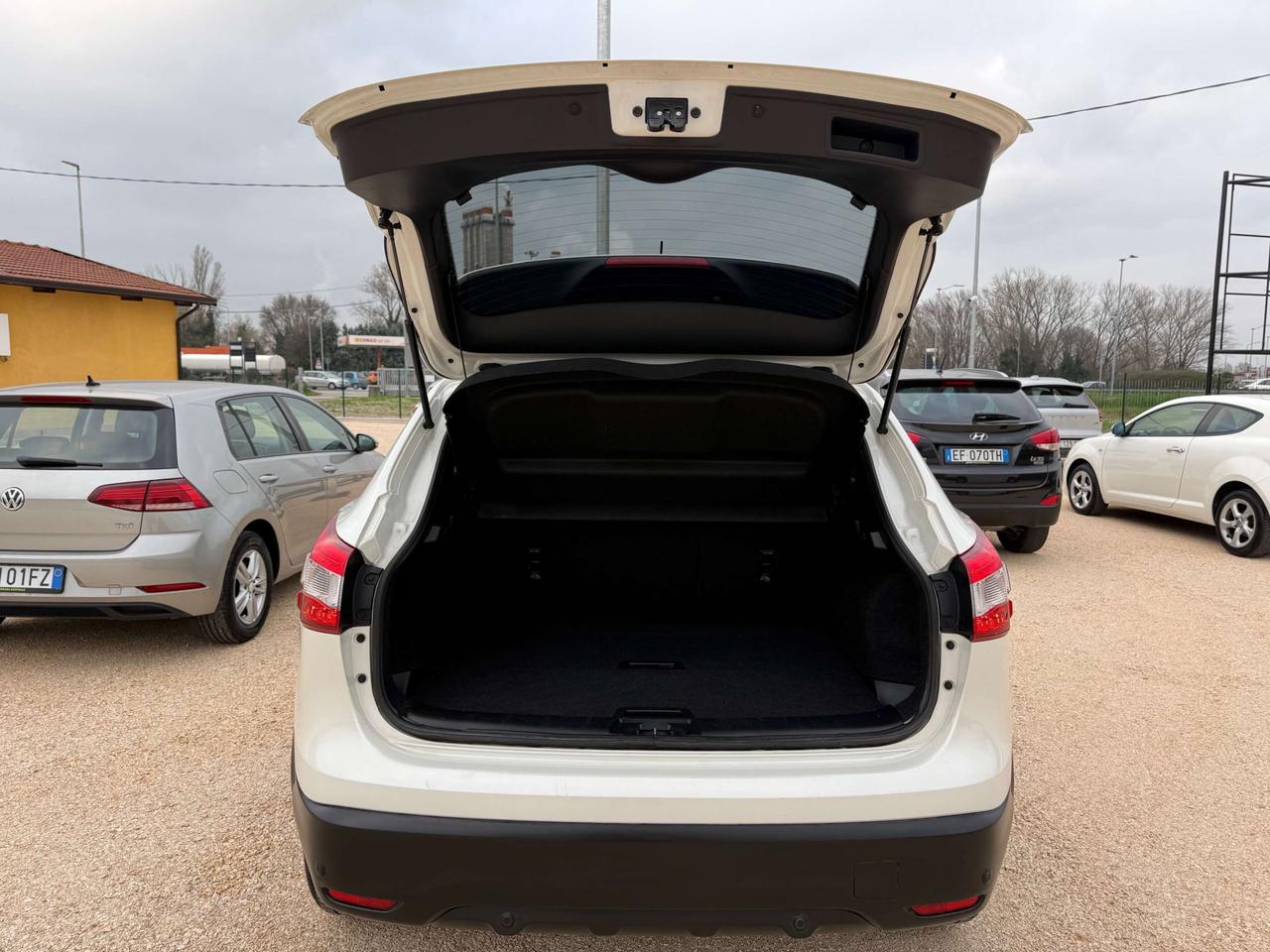 Nissan Qashqai Qashqai 1.6 dci Tekna 2wd 130cv E6