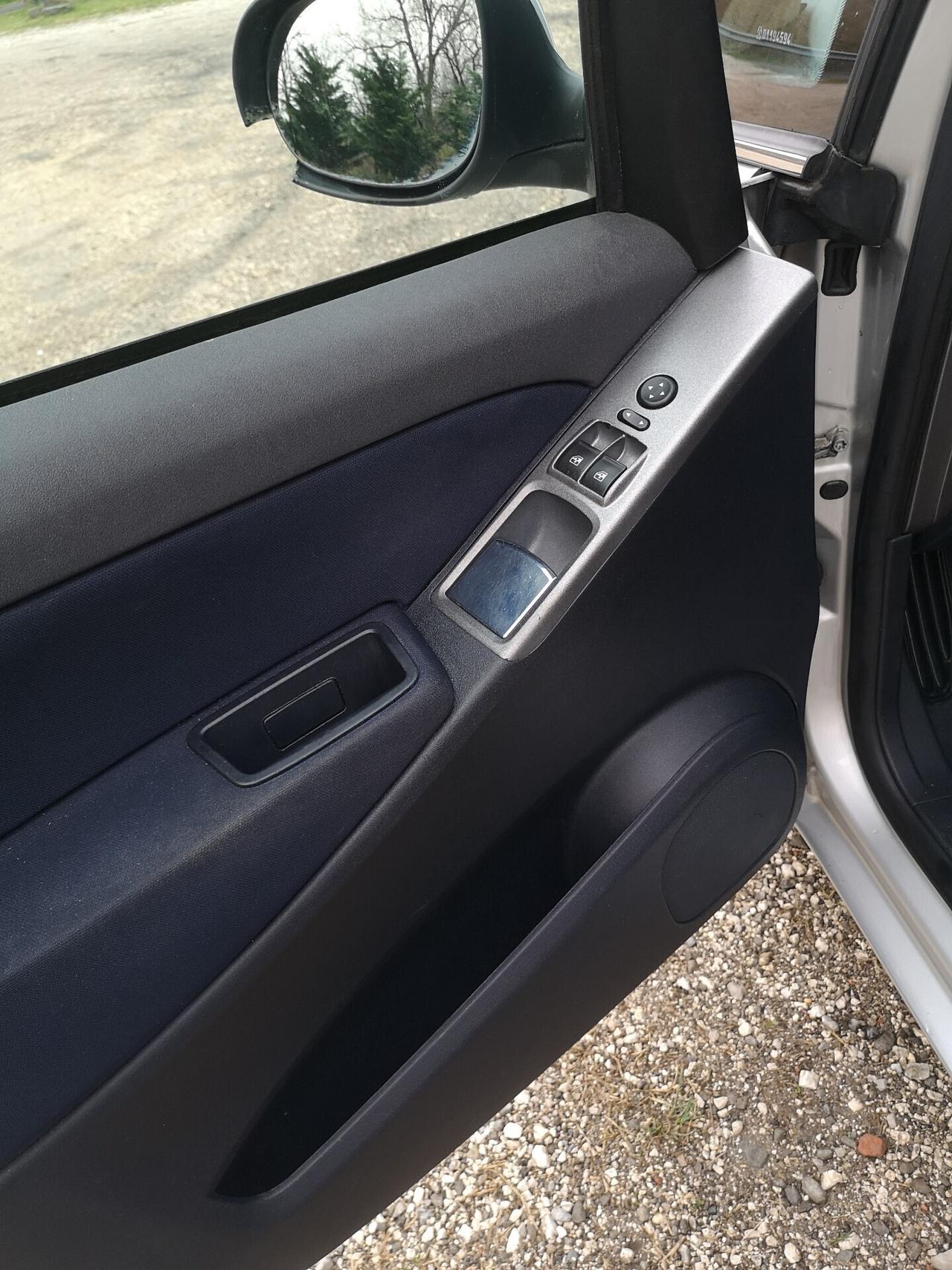 Lancia MUSA 1.3 Mjt 95cv - Garanzia 12 Mesi