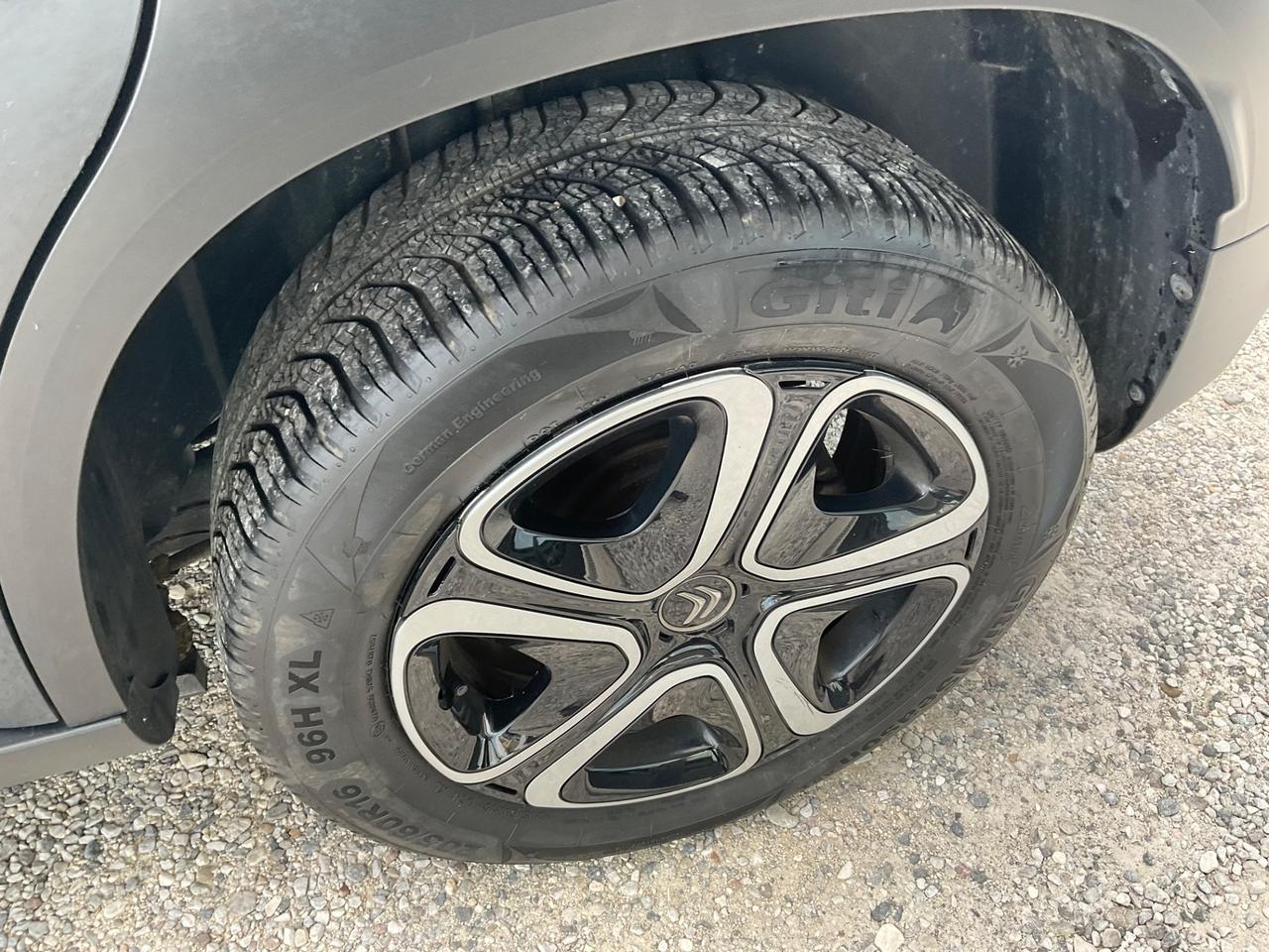Citroen C3 Aircross PureTech Live 110CV