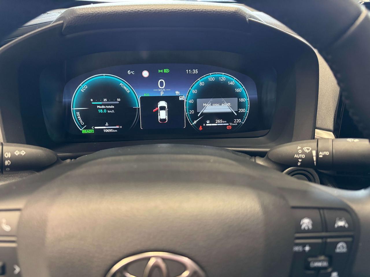 Toyota C-HR 1.8 HV Trend Pari al nuovo!