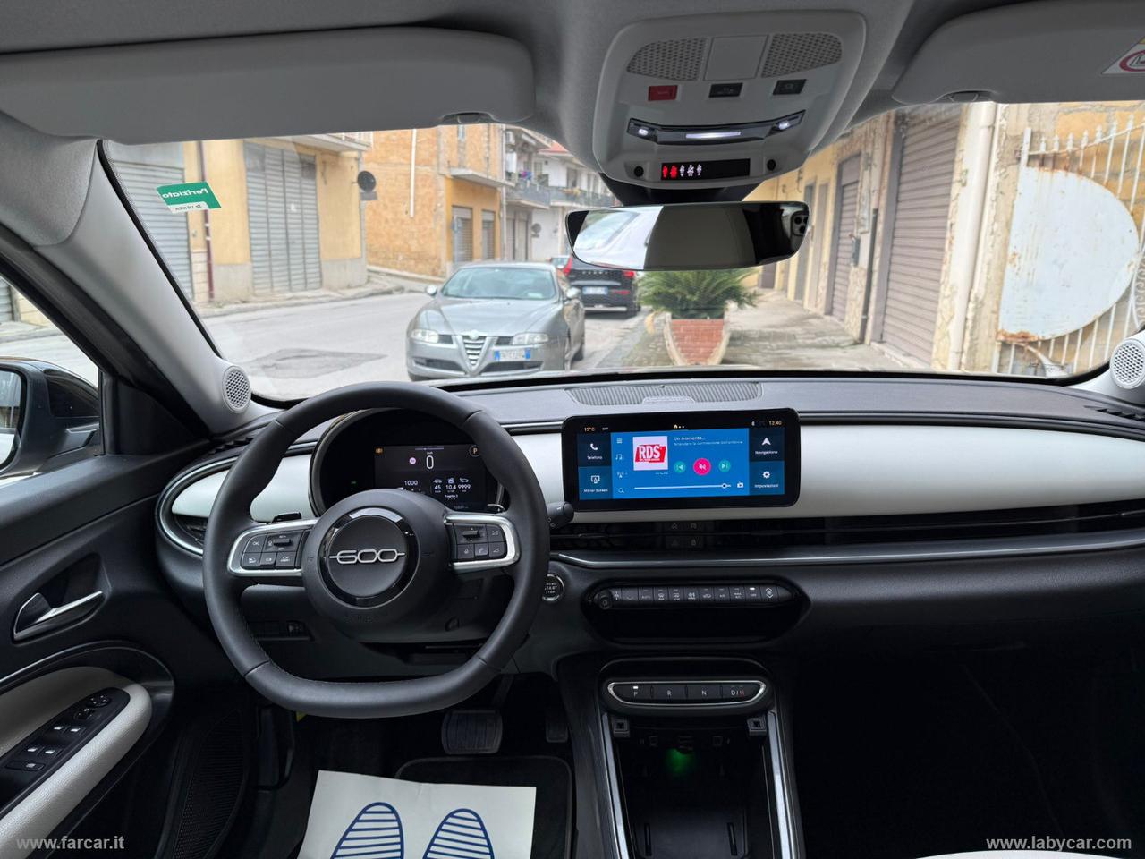 FIAT 600 Hybrid 110 CV DCT MHEV La Prima II