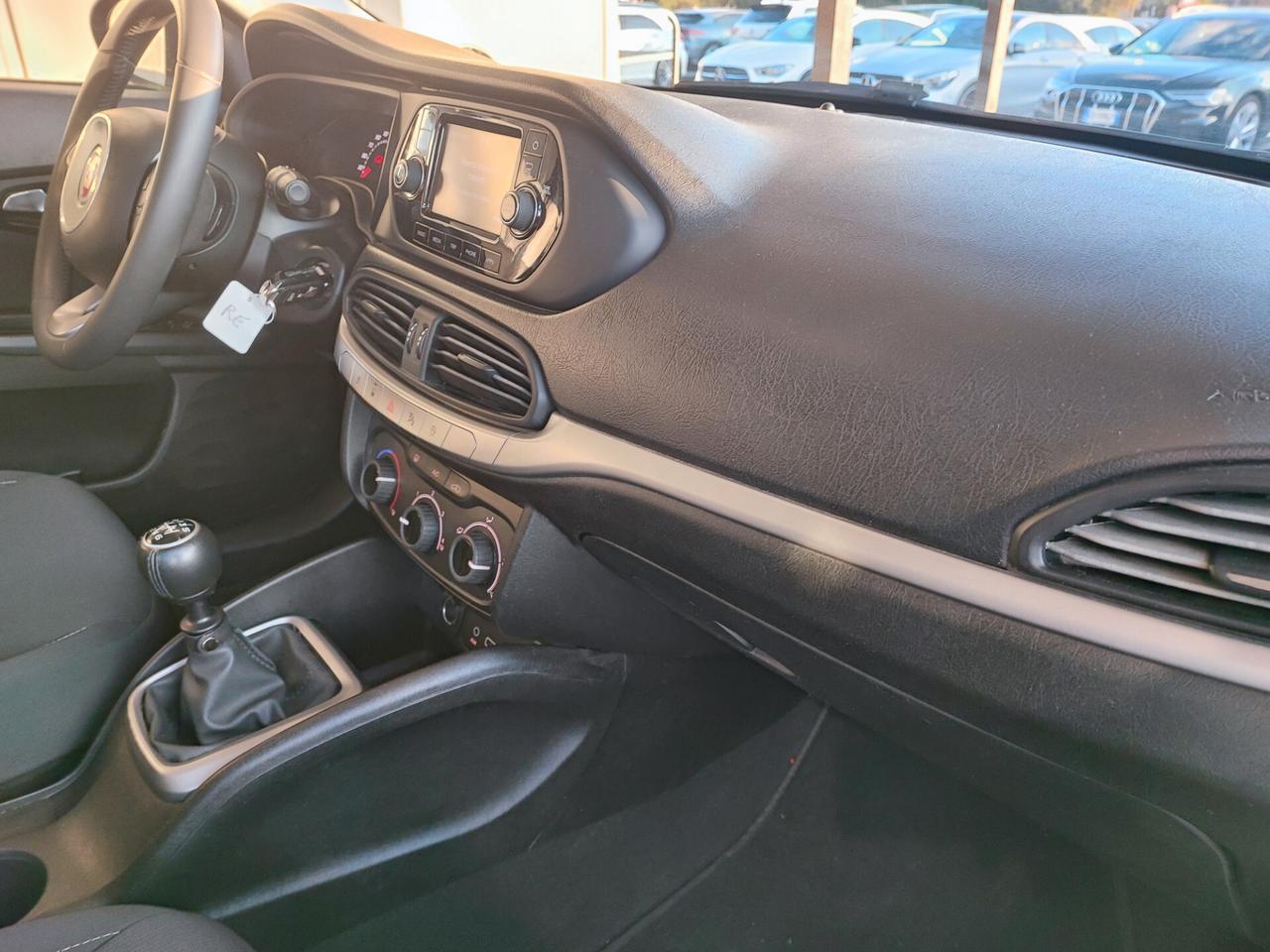 Fiat Tipo 1.6 Mjt S&S SW Lounge