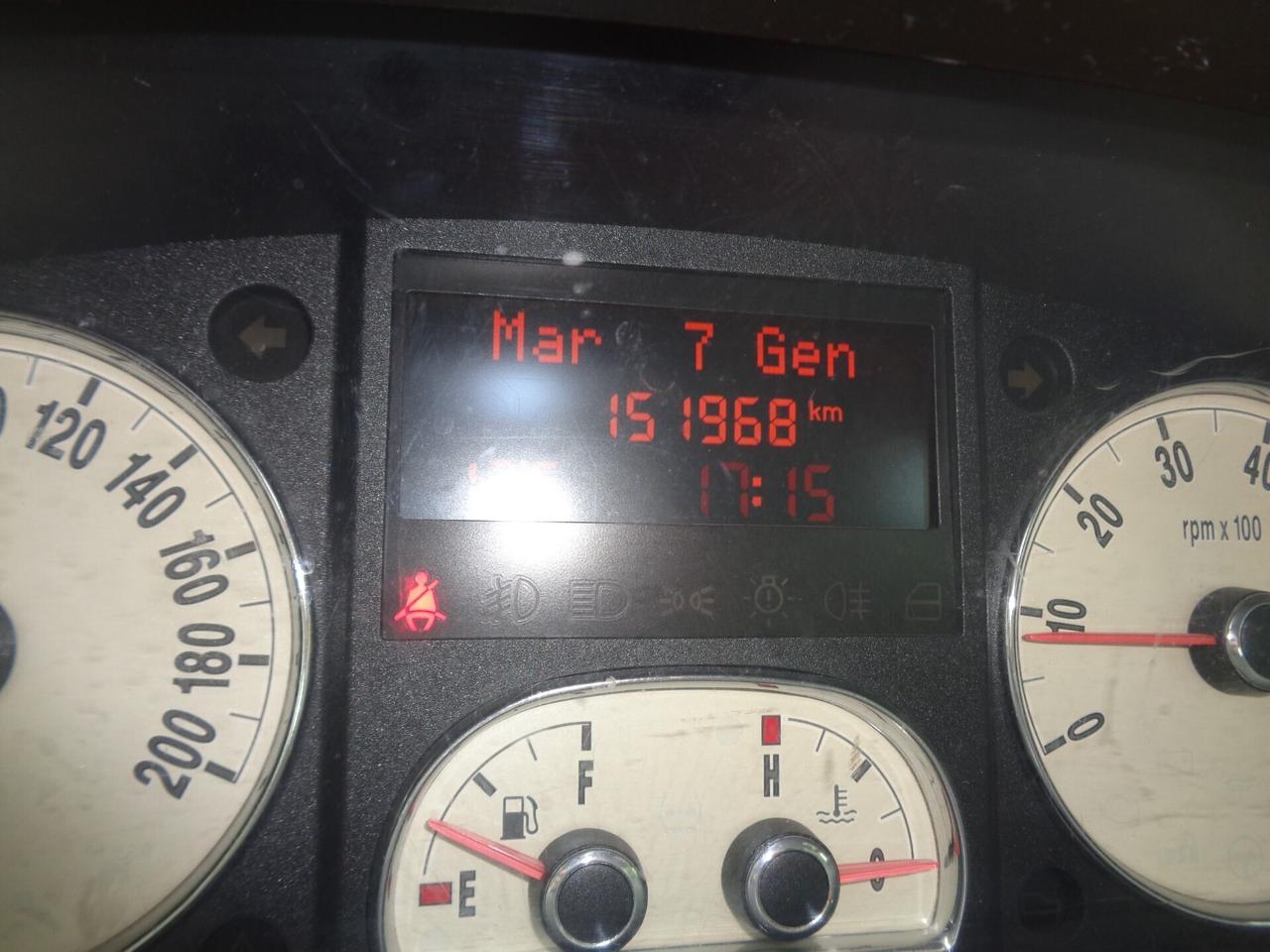 MUSA 1.4 16V Oro distribuzione km0