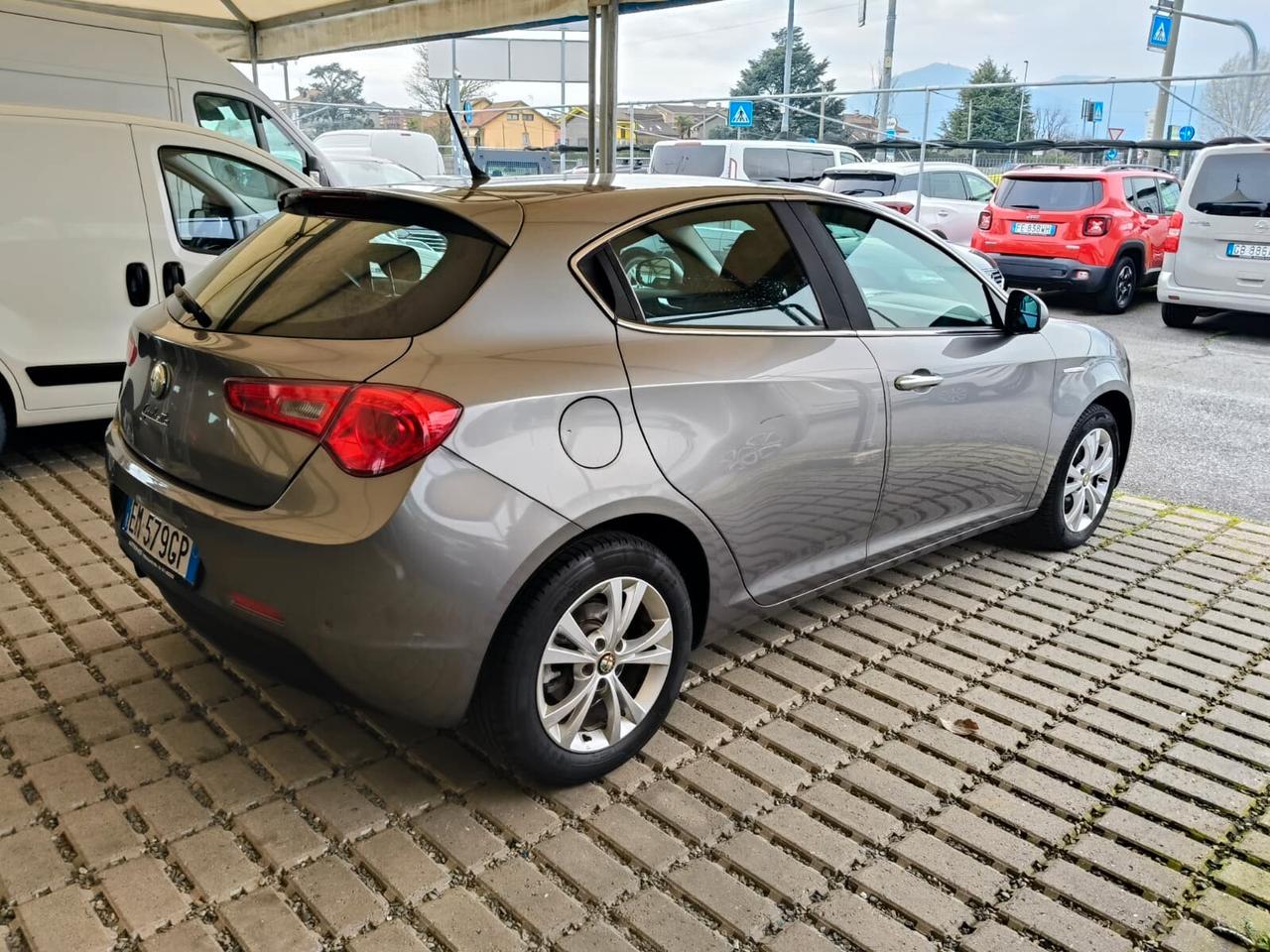 Alfa Romeo Giulietta 1.6 JTDm-2 105 CV Exclusive