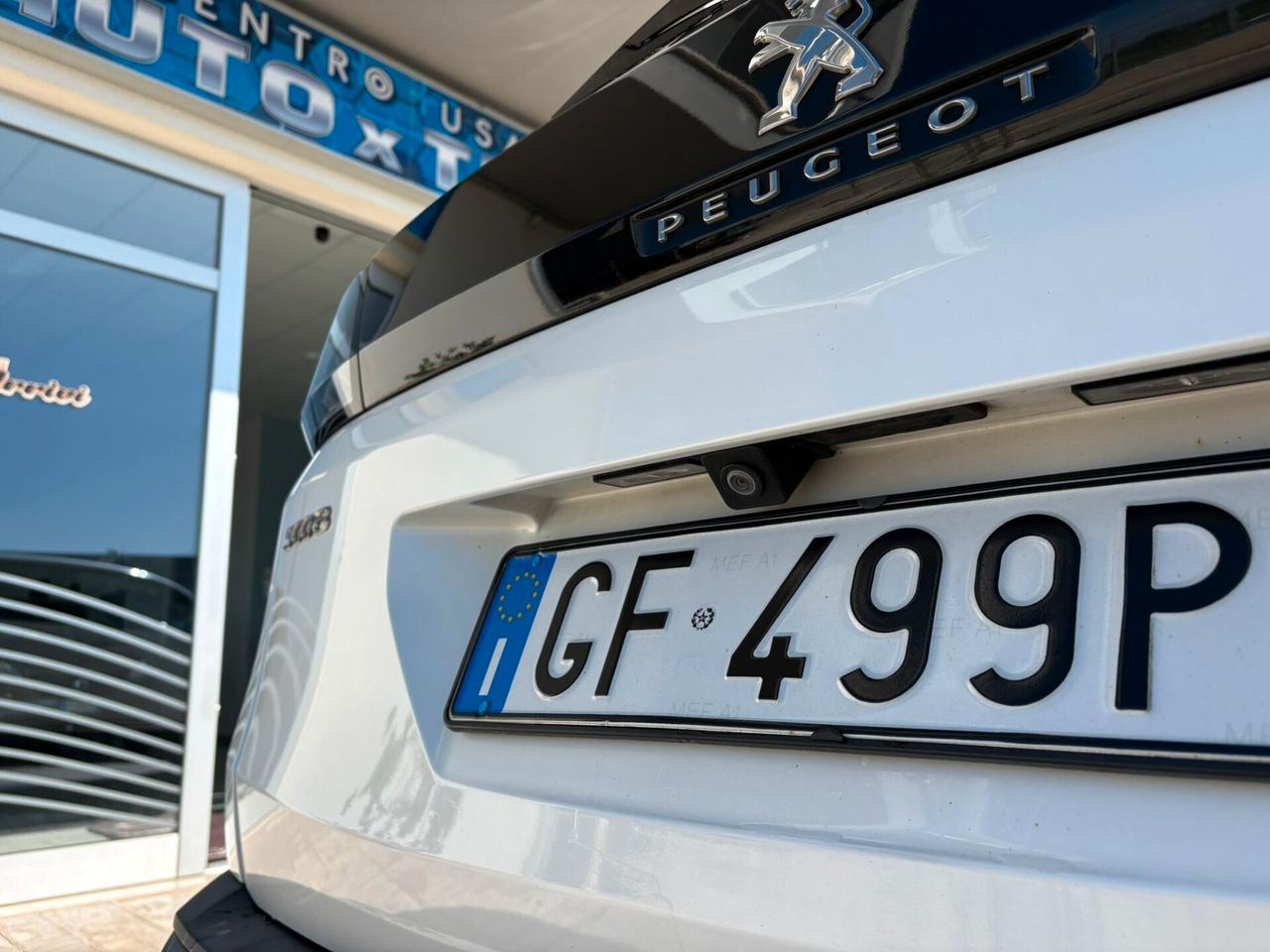 Peugeot 3008 BlueHDi 130 S&S EAT8 Active Pack