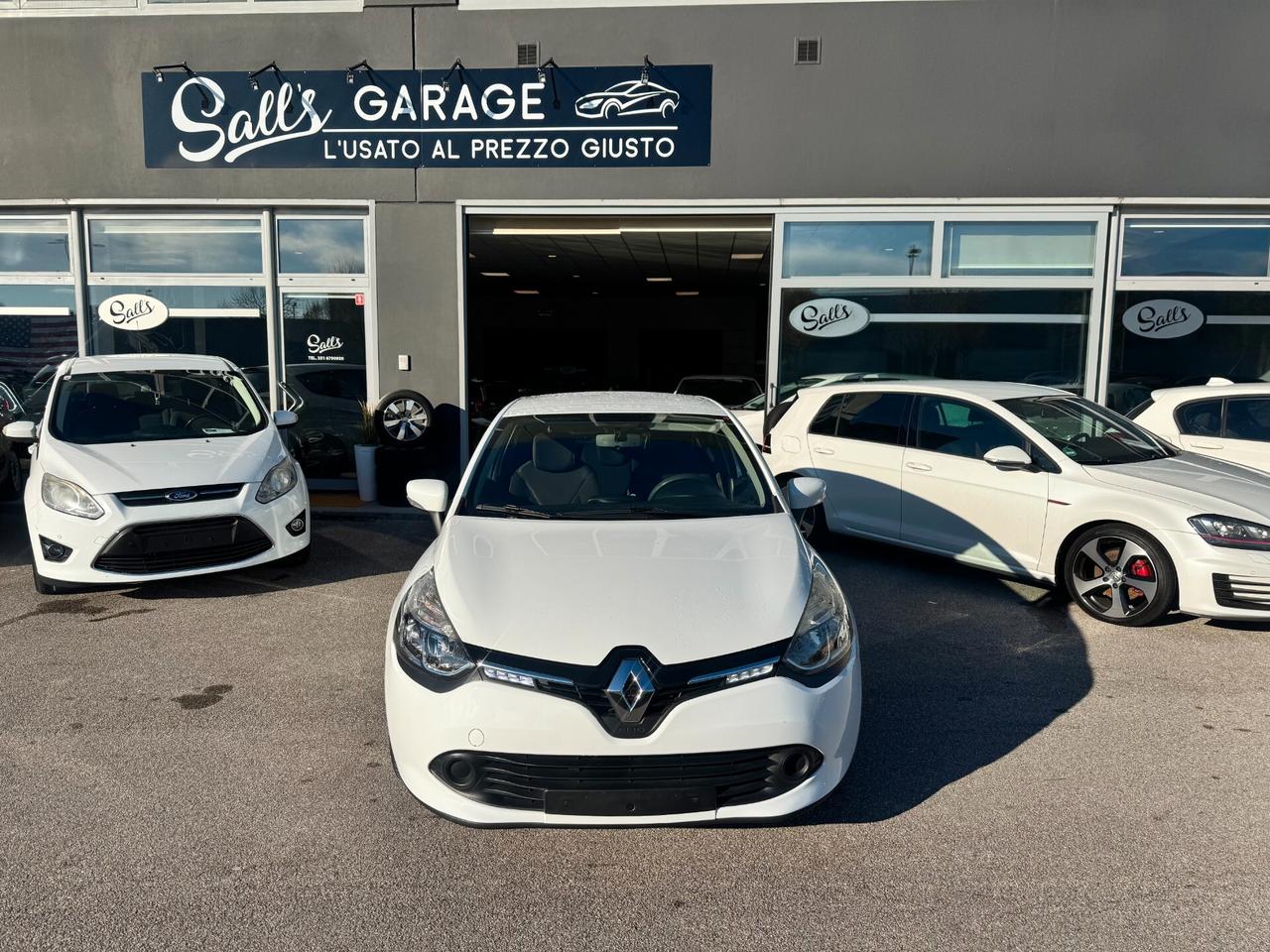 Renault Clio 1.2 75CV 5 porte NEOPATENTATI