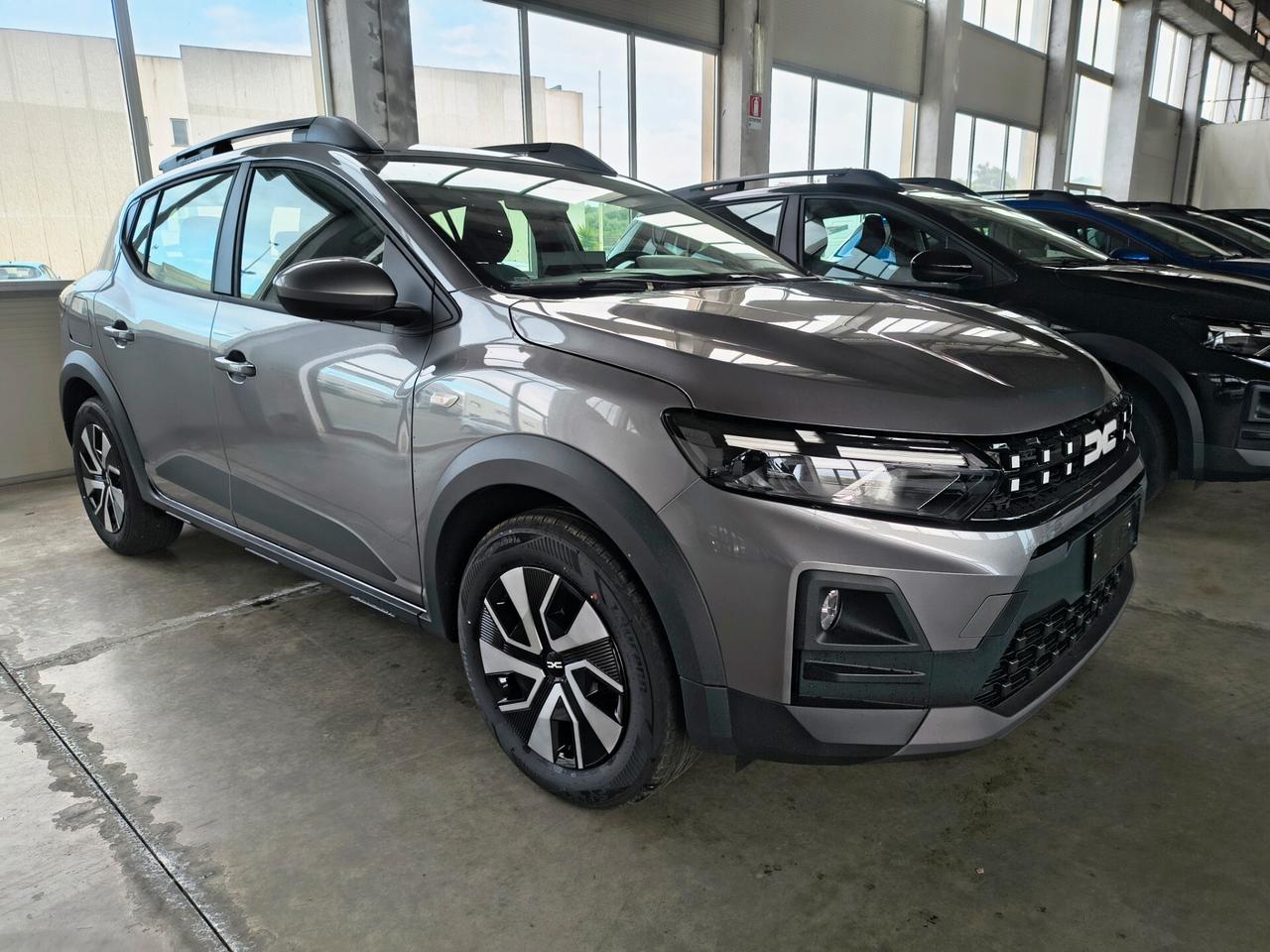 DACIA SANDERO STEPWAY NUOVA DA IMMATRICOLARE 19.250 EURO