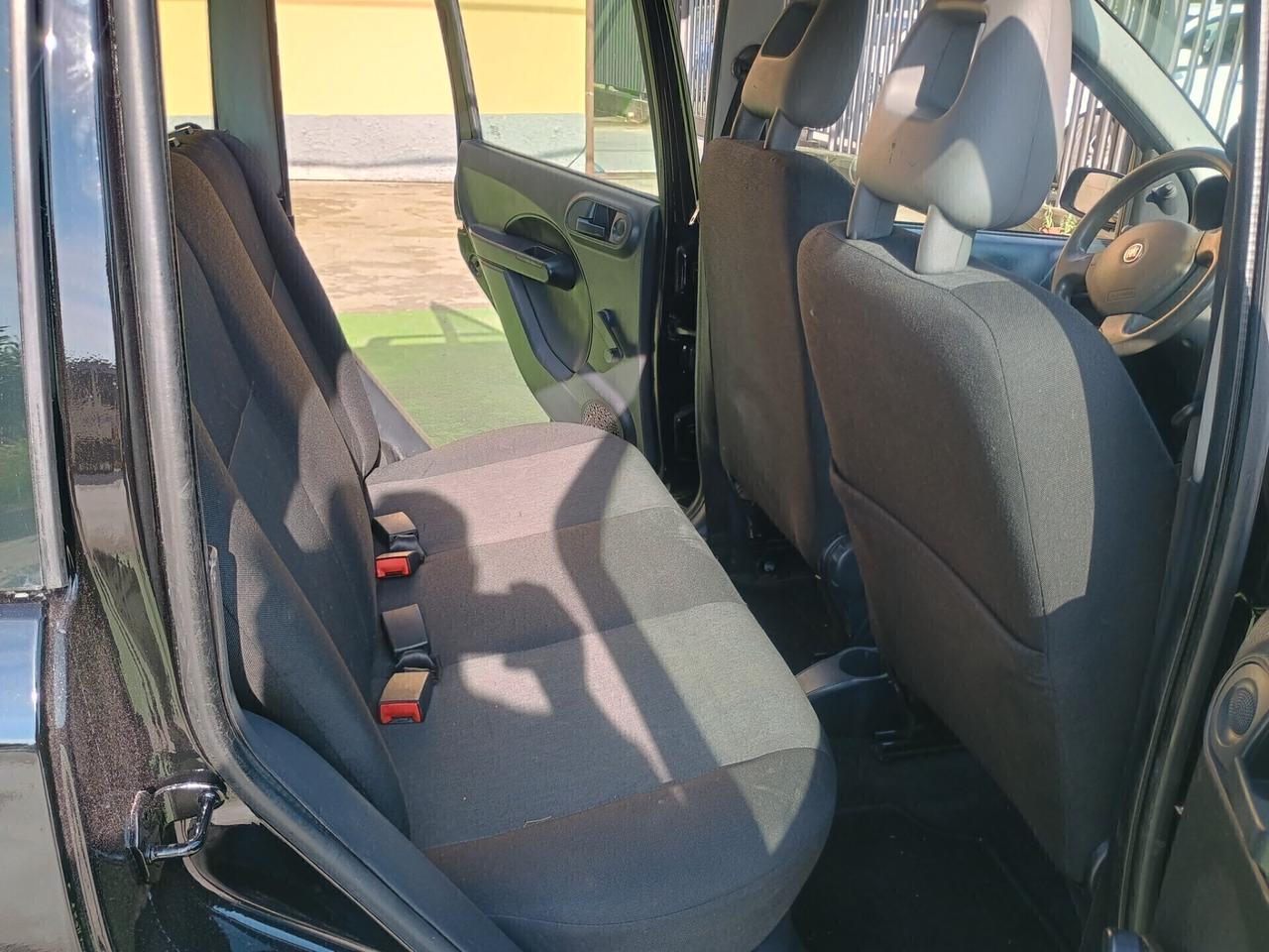 FIAT PANDA 1.2 GPL NEOPATENTATI UNICOPROPRIETARIO