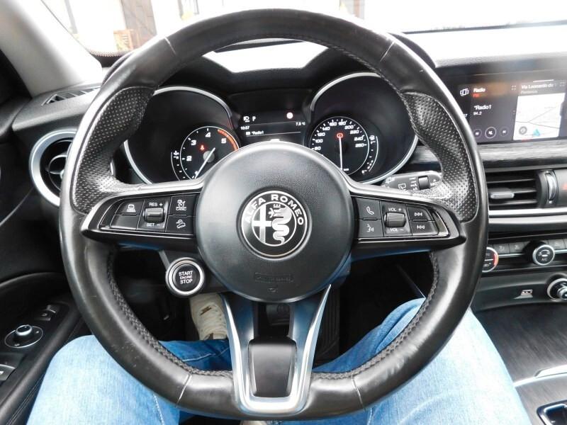 Alfa Romeo Stelvio 2.2 Td full optional