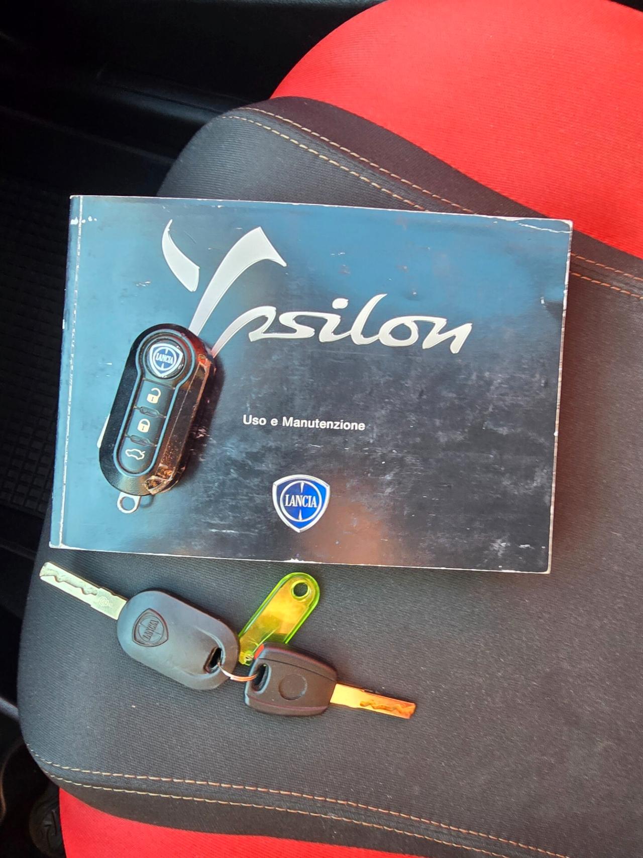 Ypsilon 0.9 TwinAir Metano-GARANZIA- NEOPATENTATI