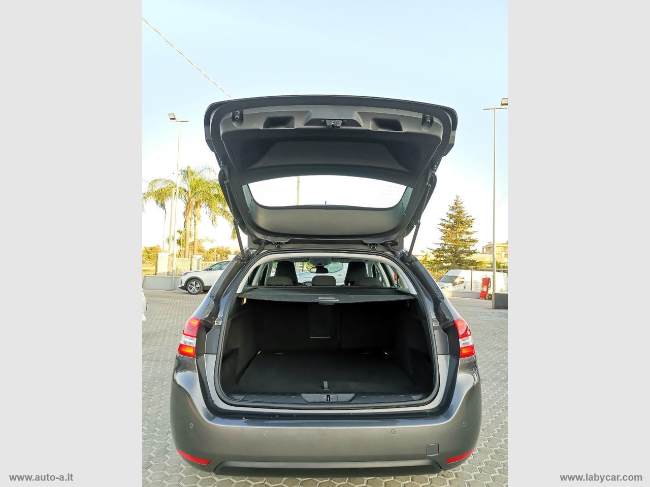 PEUGEOT 308 BlueHDi 130 S&S EAT6 SW Allure
