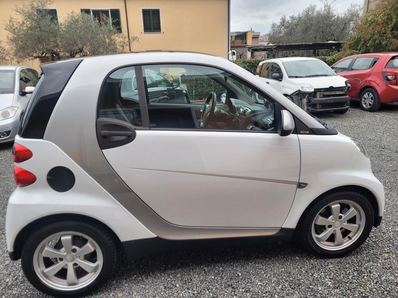 Smart ForTwo 1000 52 kW NEOPATENTATI