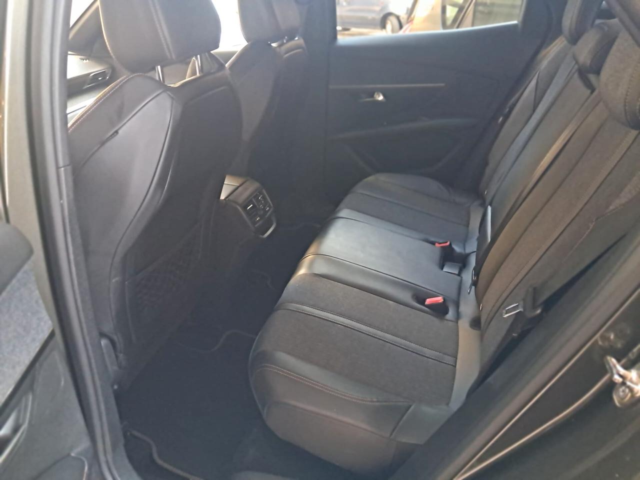 Peugeot 3008 BlueHDi 130 S&S EAT8 GT Line-Euro14490