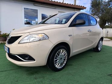 Lancia Ypsilon 1.2 69 CV 5 porte GPL Ecochic Silver - 2018