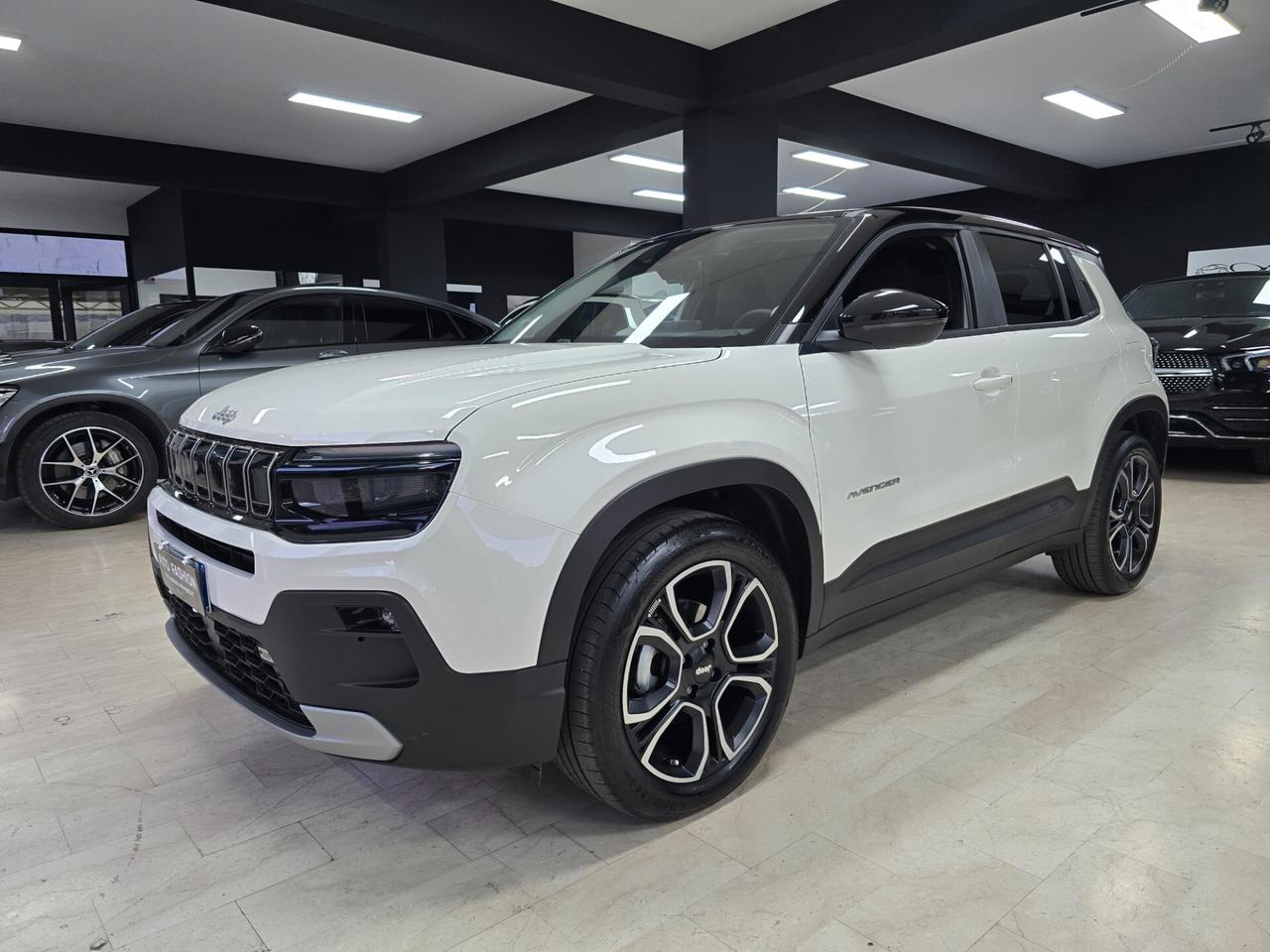 Jeep Avenger 1.2 Turbo 100 CV Summit