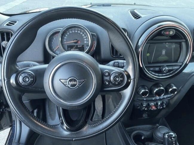 Mini One Countryman 1.5 automatica