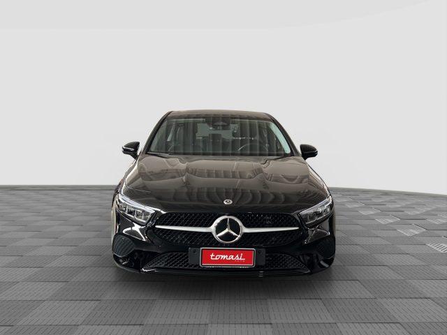 MERCEDES-BENZ A 180 A 180 d Automatic Advanced