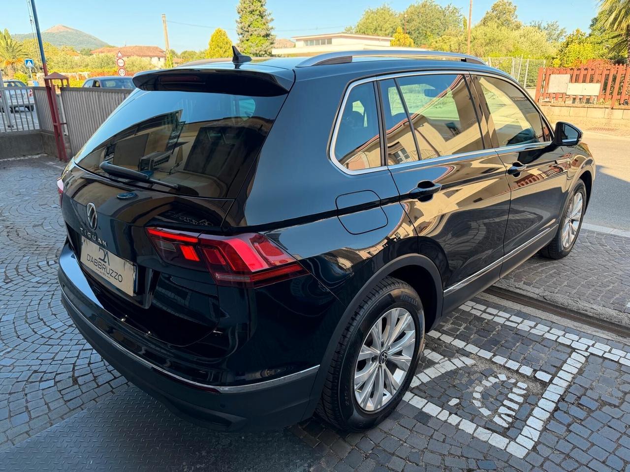 Volkswagen Tiguan CAMBIO AUTOMATICO 2.0 150CV 2023