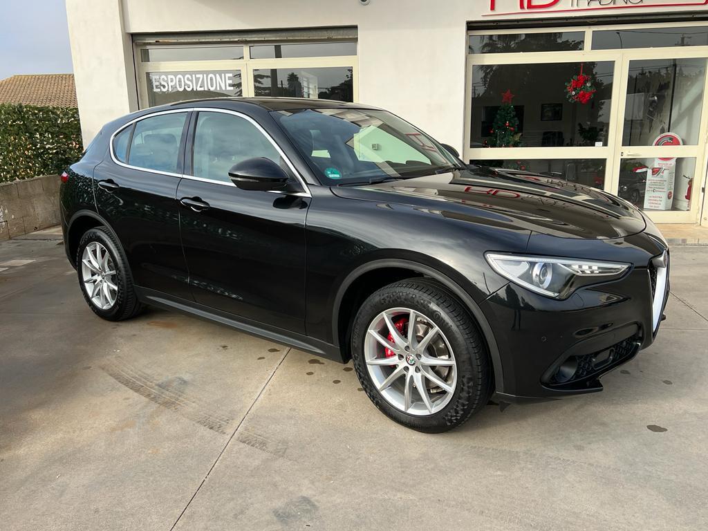 Alfa Romeo Stelvio 2.2 Turbodiesel 210 CV AT8 Q4 Executive
