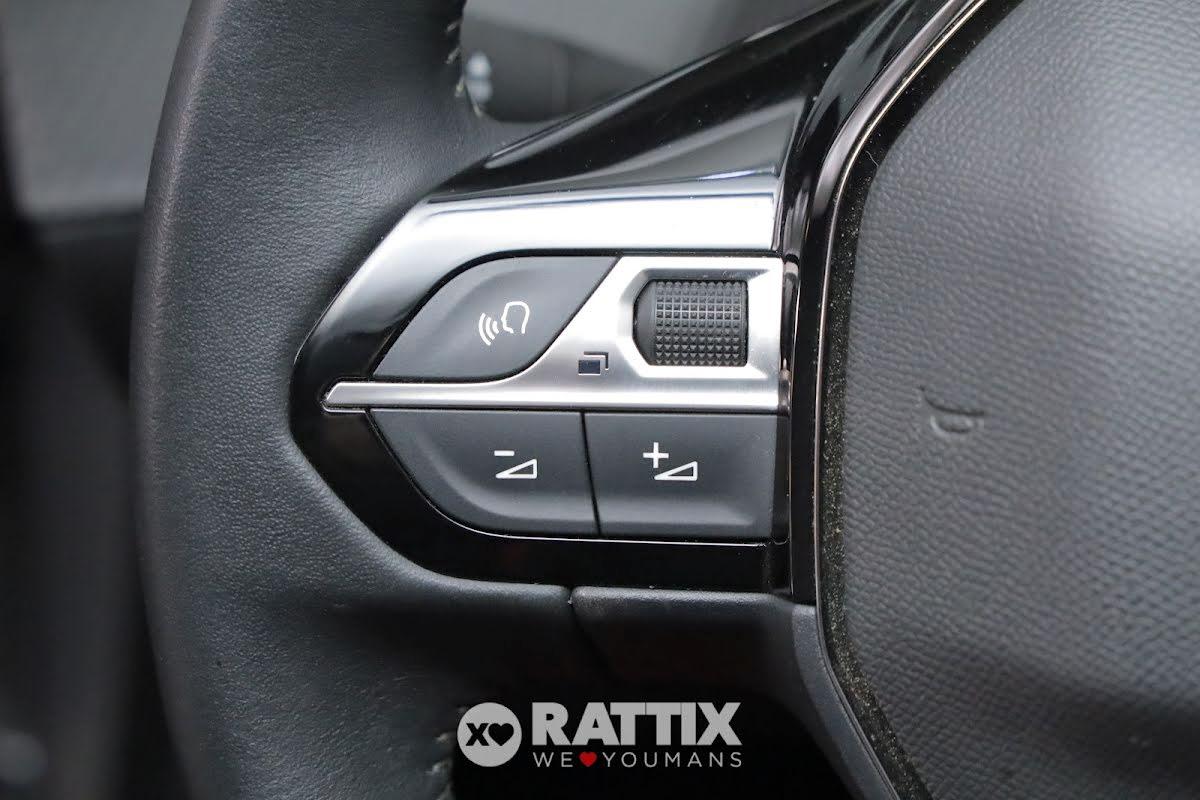 Peugeot e-208 motore elettrico 100kW Allure Pack