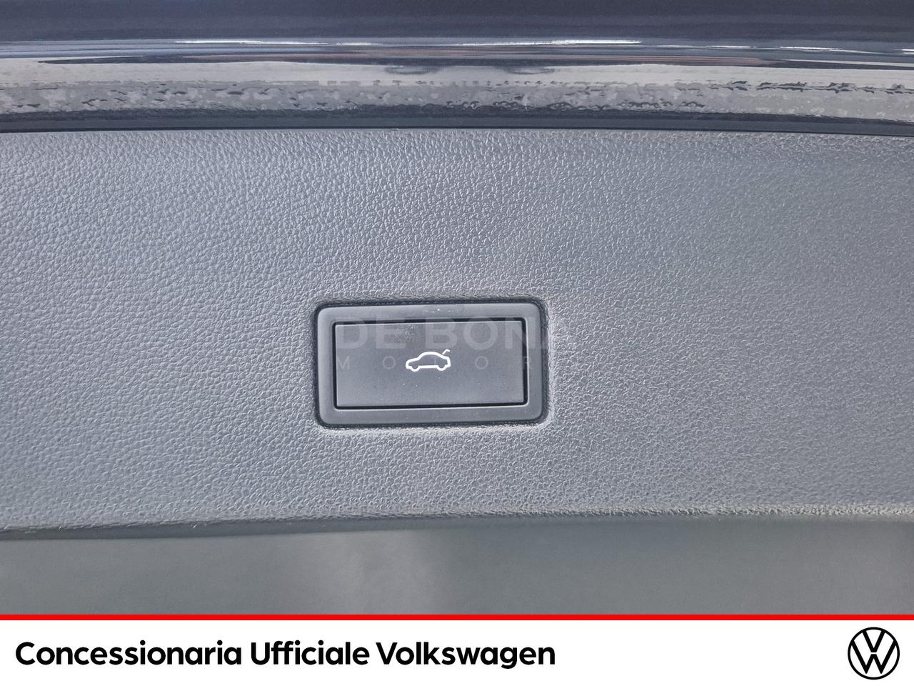 Volkswagen T-Roc 2.0 tdi r-line 150cv dsg