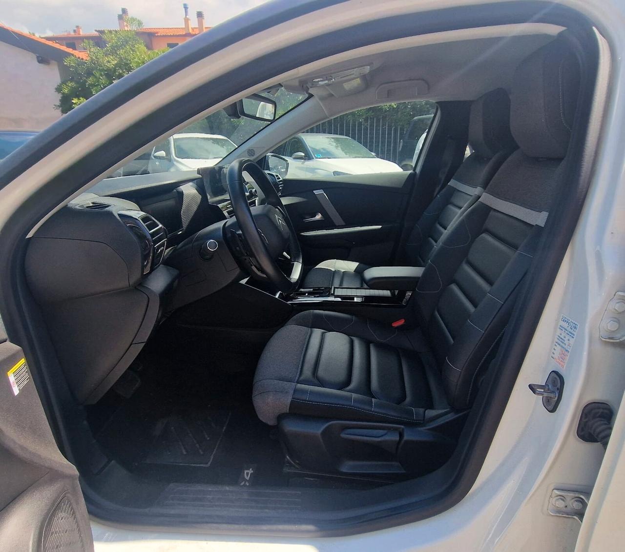 Citroen C4 PureTech 130 S&S EAT8 Feel Pack