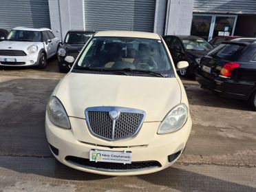Lancia Ypsilon 1.3 MJT