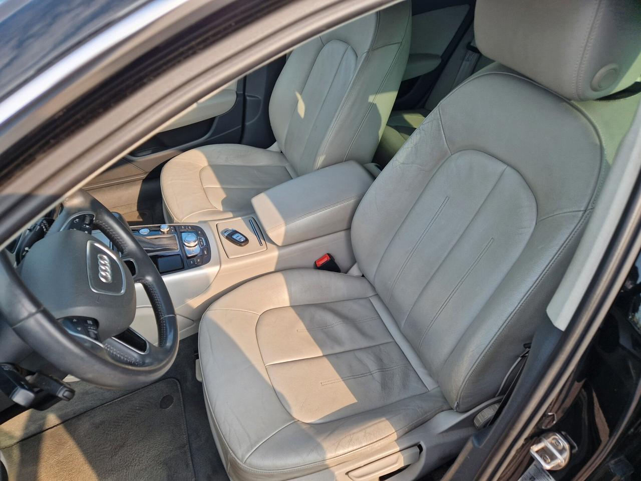 Audi A6 Avant 3.0 TDI S tronic