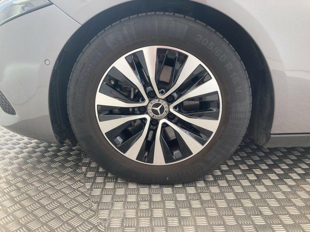 Mercedes Classe A 180 180 D Advanced 8G-DCT
