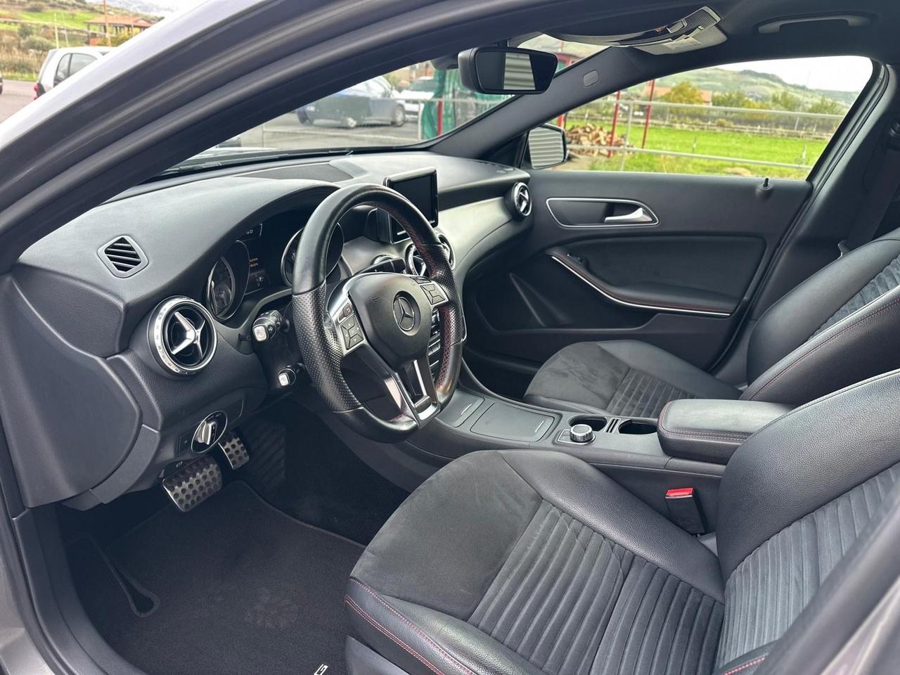 Mercedes-benz GLA 200 CDI Automatic Premium
