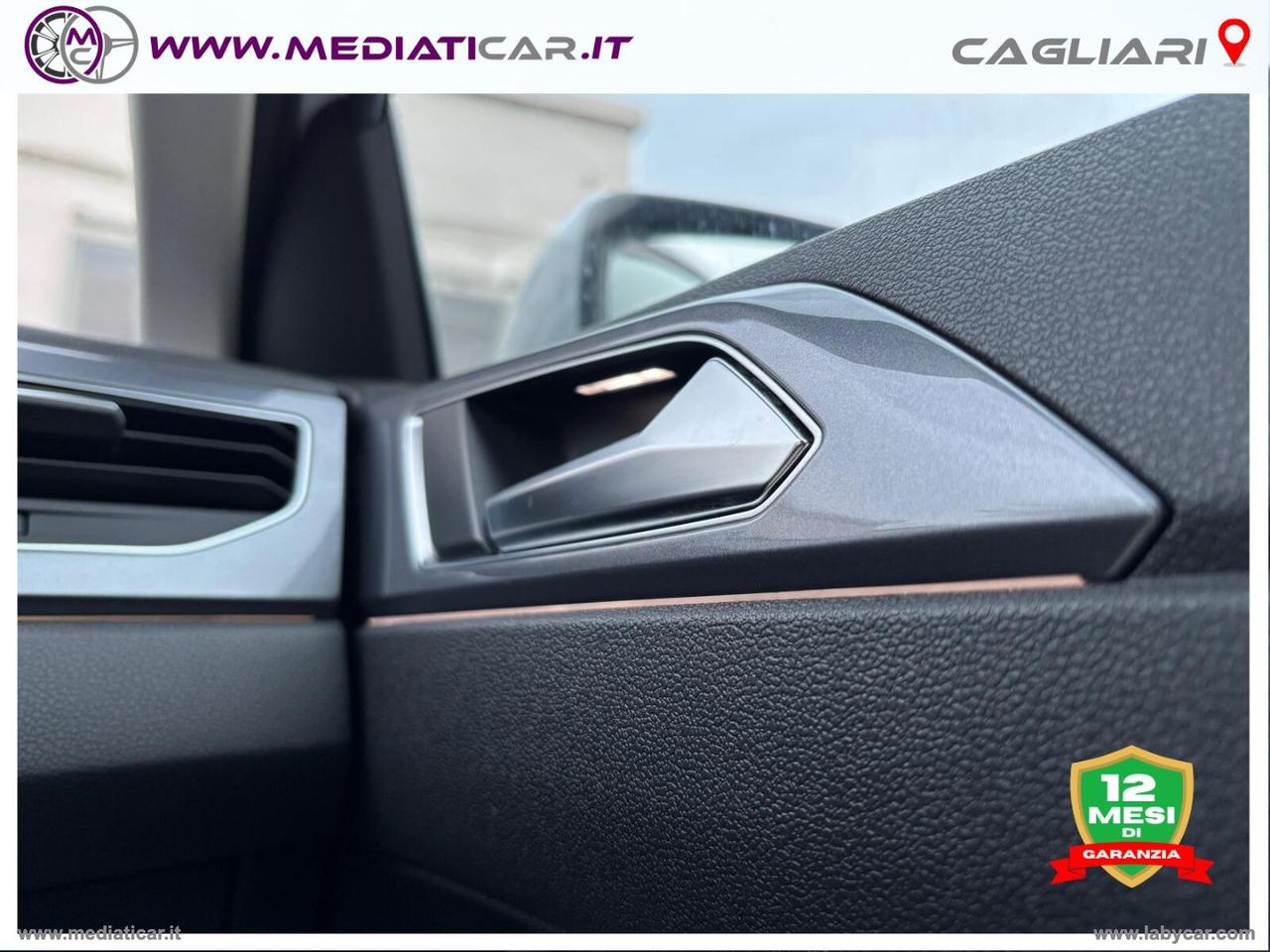 VOLKSWAGEN Polo 1.0 TSI R-Line