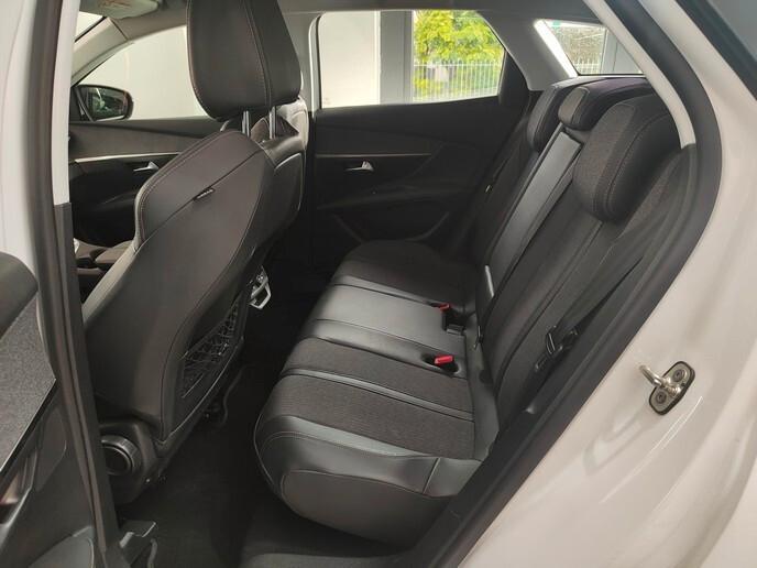 Peugeot 3008 BlueHDi 130 S&S Allure