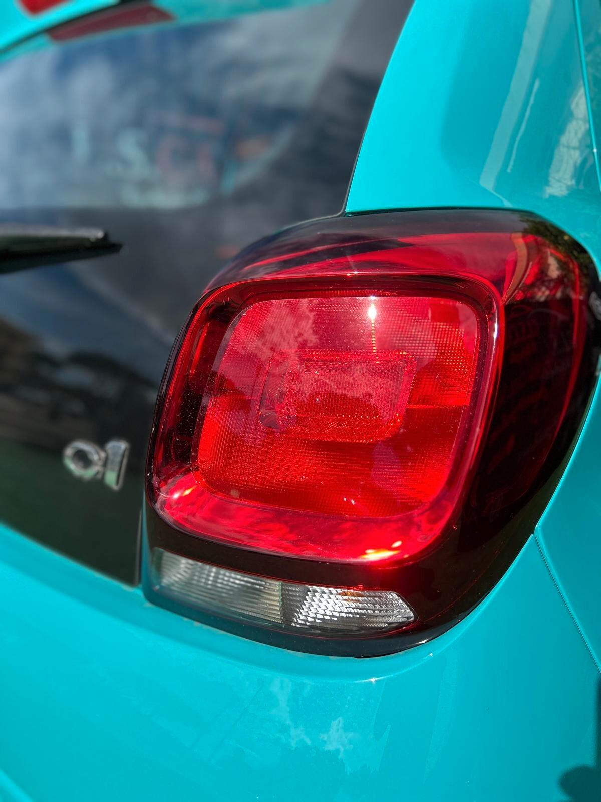 Citroen C1 1.0 benzina 68 ETG 5 porte Shine
