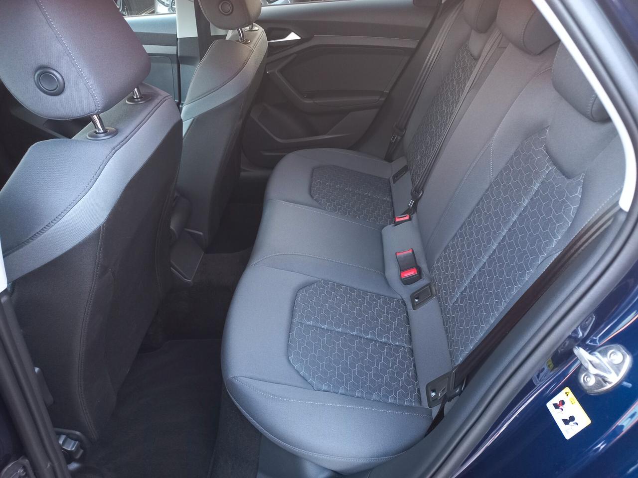 Audi A1 allstreet 30 TFSI Identity Contrast