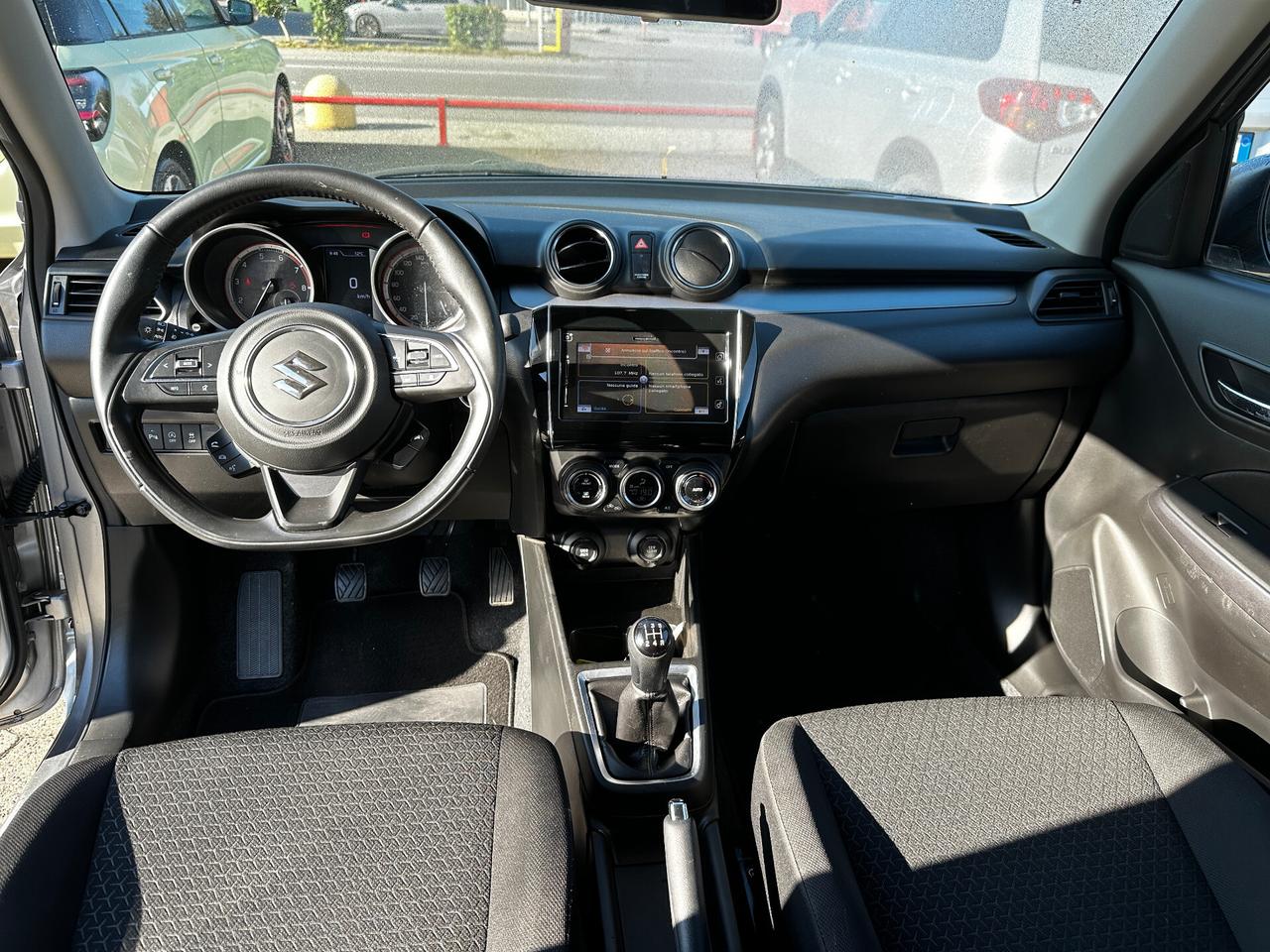 Suzuki Swift 1.2 Hybrid Top