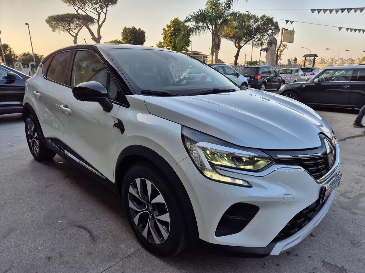 Renault Captur TCe 12V 100 CV GPL Intens