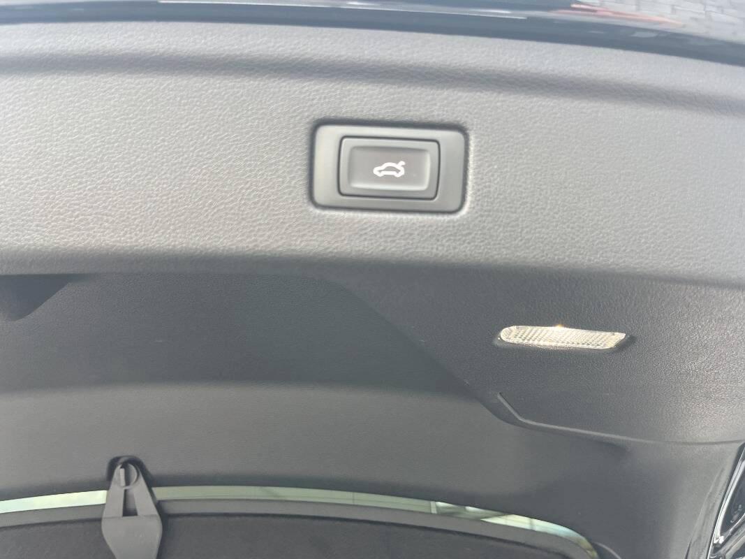 Audi A5 40 2.0 tfsi mhev Business Sport 190cv