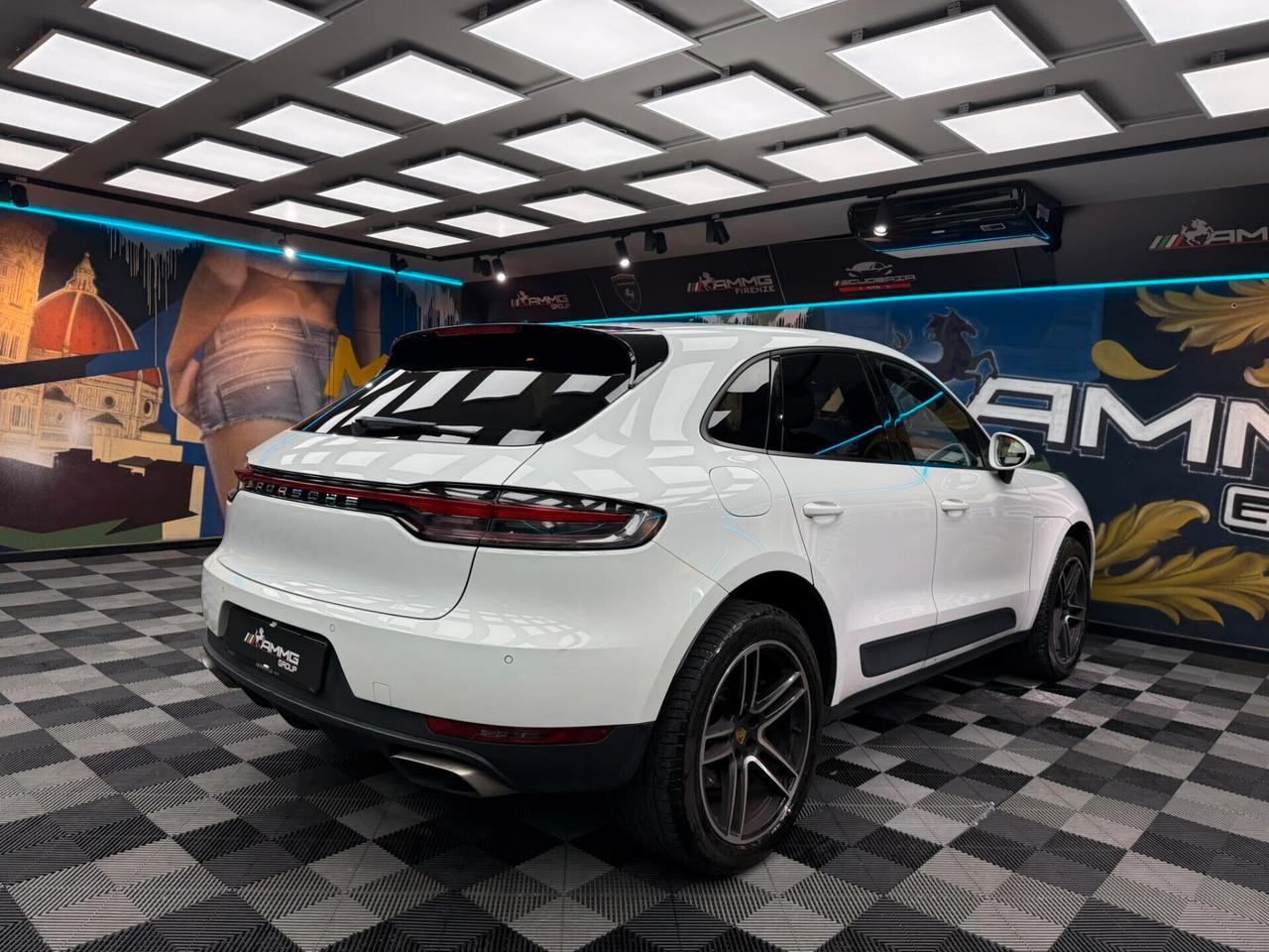 Porsche Macan 2.0 (642)