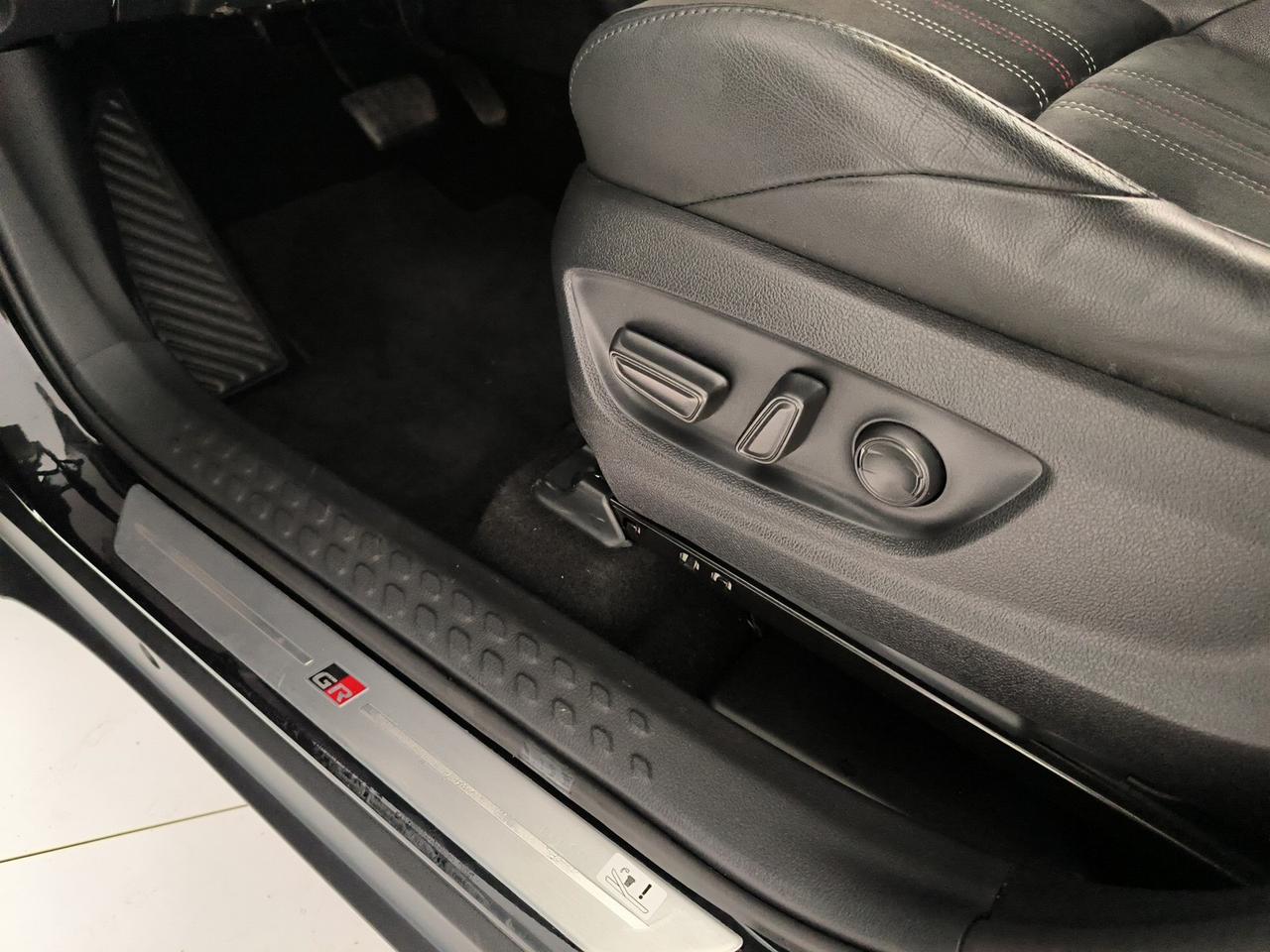 Toyota C-HR 2.0h gr sport e-cvt
