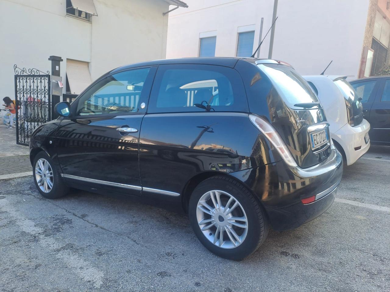 Lancia Ypsilon 1.4 Elle Ecochic GPL