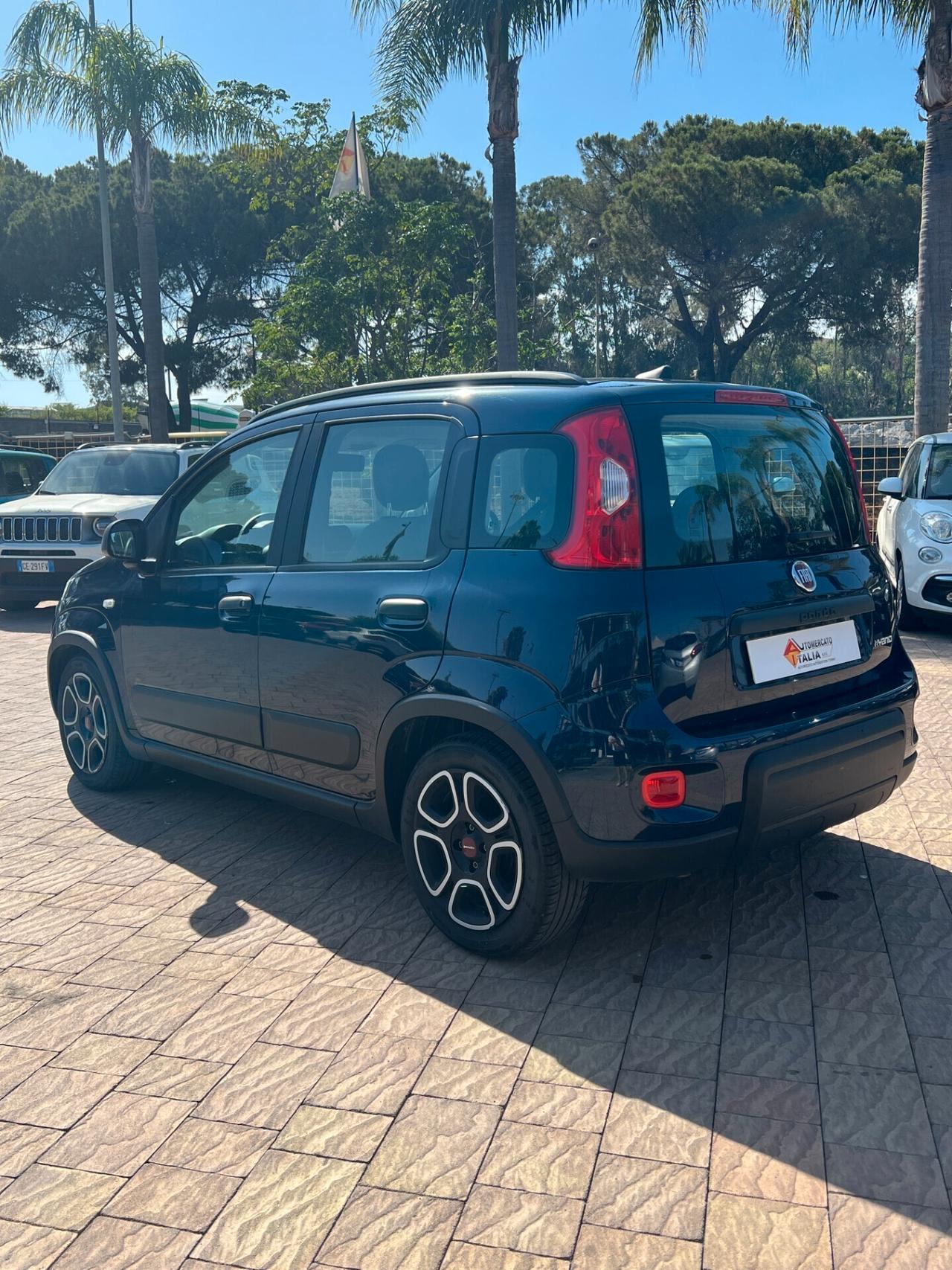 Fiat Panda 1.0 FireFly S&S Hybrid City Cross