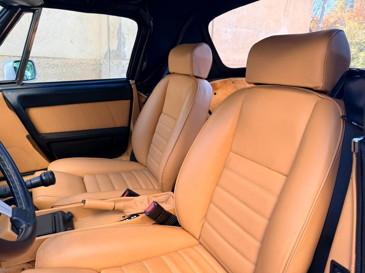 Alfa Romeo Spider 2.0i