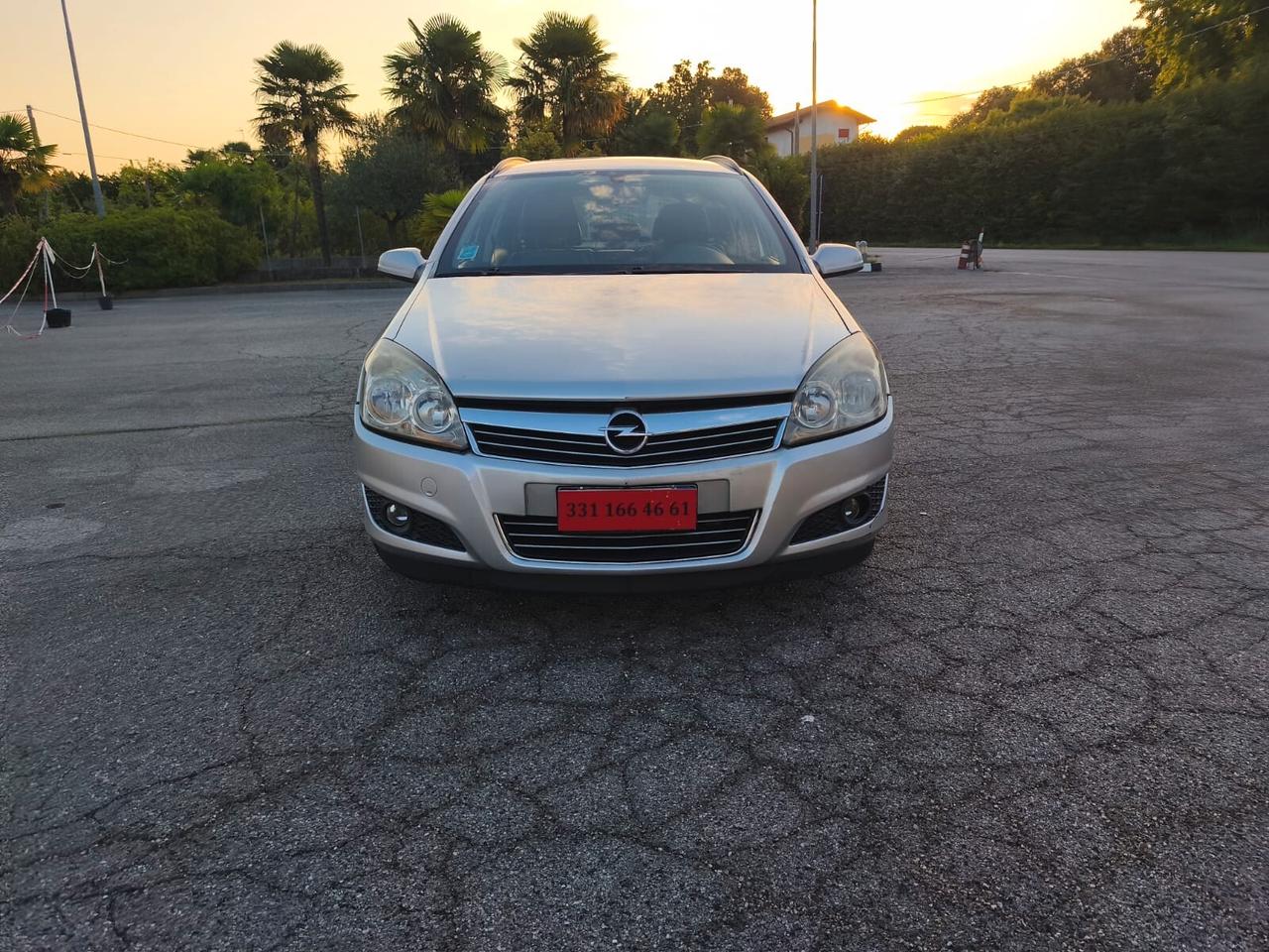 Opel Astra 1.9 CDTI automatico Accetto Permute