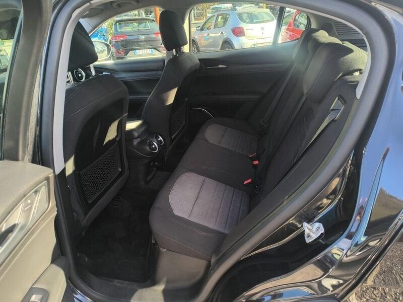 Alfa Romeo Stelvio 2.2 Td 180CV AT8 Q4 Business (no PRIVATI)