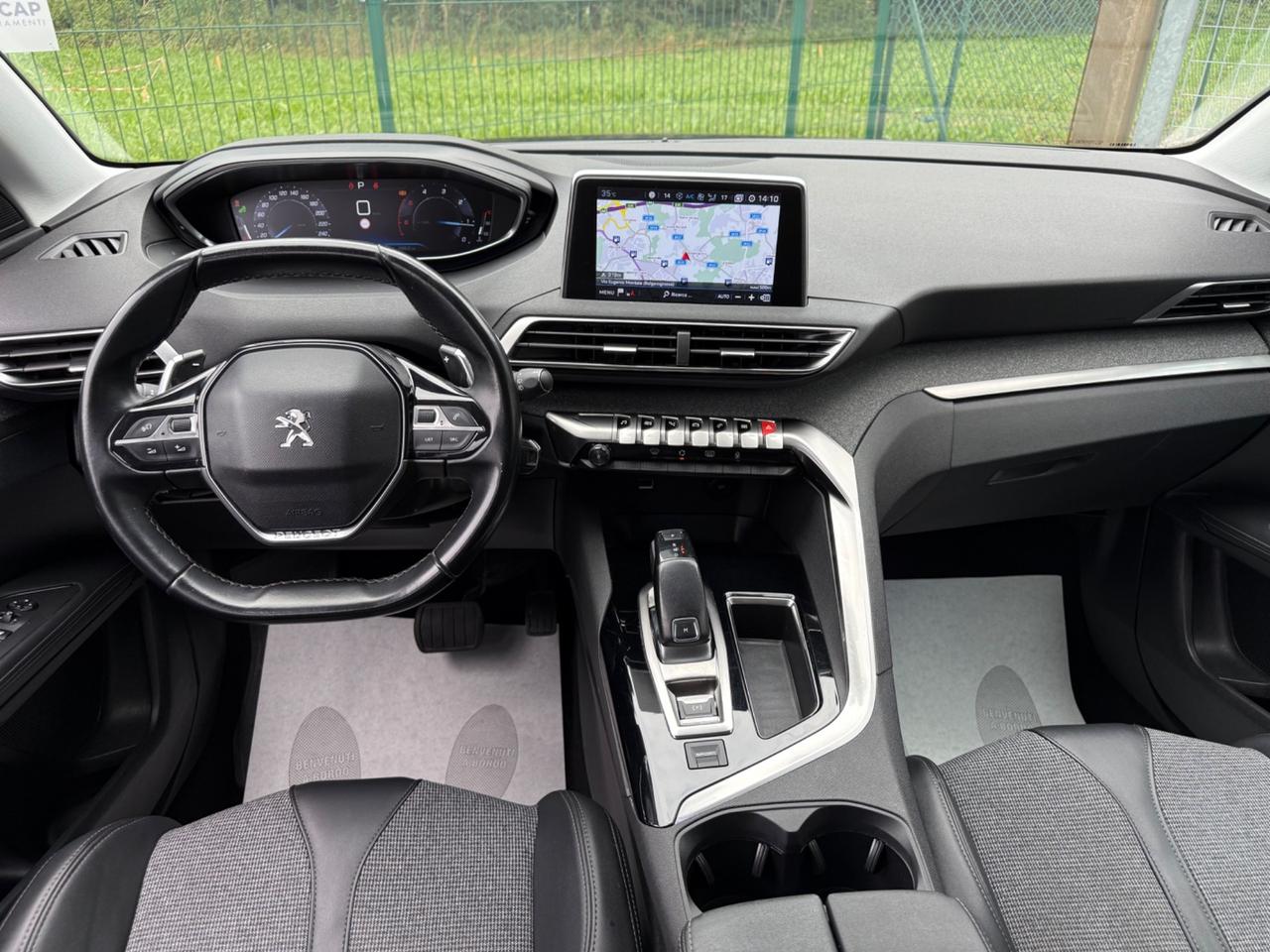 Peugeot 3008 BlueHDi 130 S&S EAT8 Allure*Automatik*Pelle*Navi