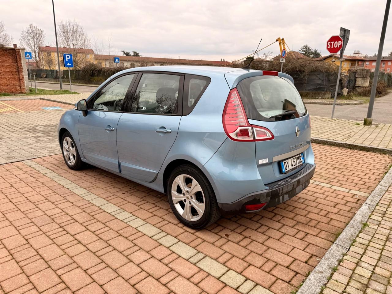 Renault Scenic Scénic X-Mod 1.6 GPL Dynamique