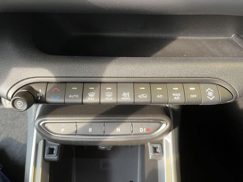 Jeep Avenger 1.2 turbo e-hybrid mhev Summit 110cv