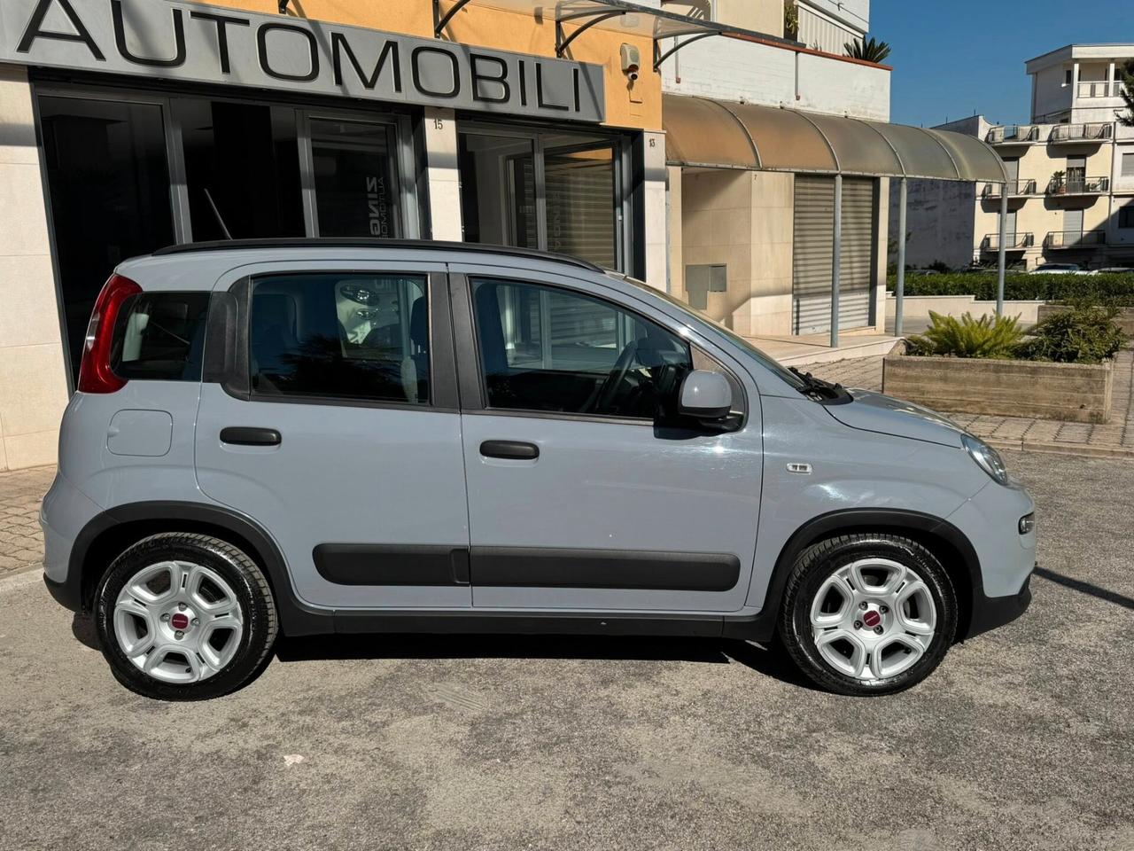 FIAT PANDA 1.0 FIREFLY HYBRID CITY LIFE PERFETTA