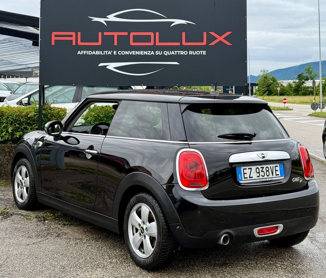 Mini 1.5 One D Business OK NEOPATENTATI 2015